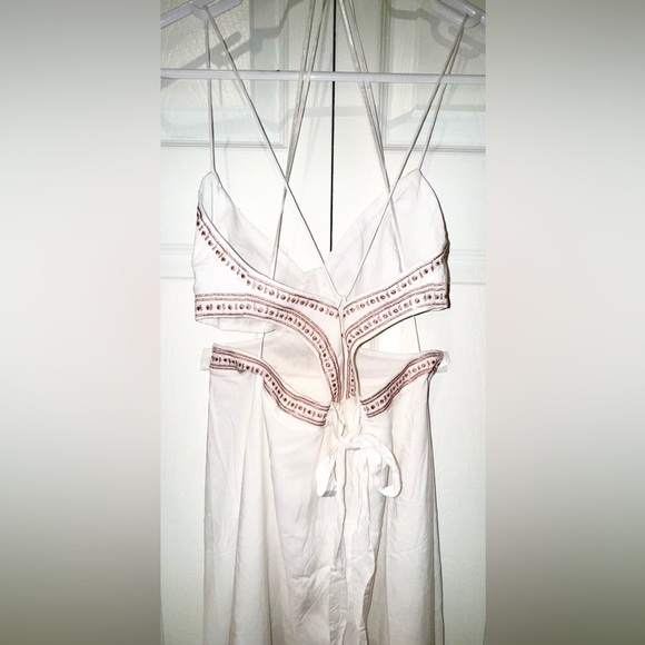 Revolve Goddess Maxi Dress in Ivory THE JETSET DIARIES Ivory. Size small NWT - Picture 9 of 16